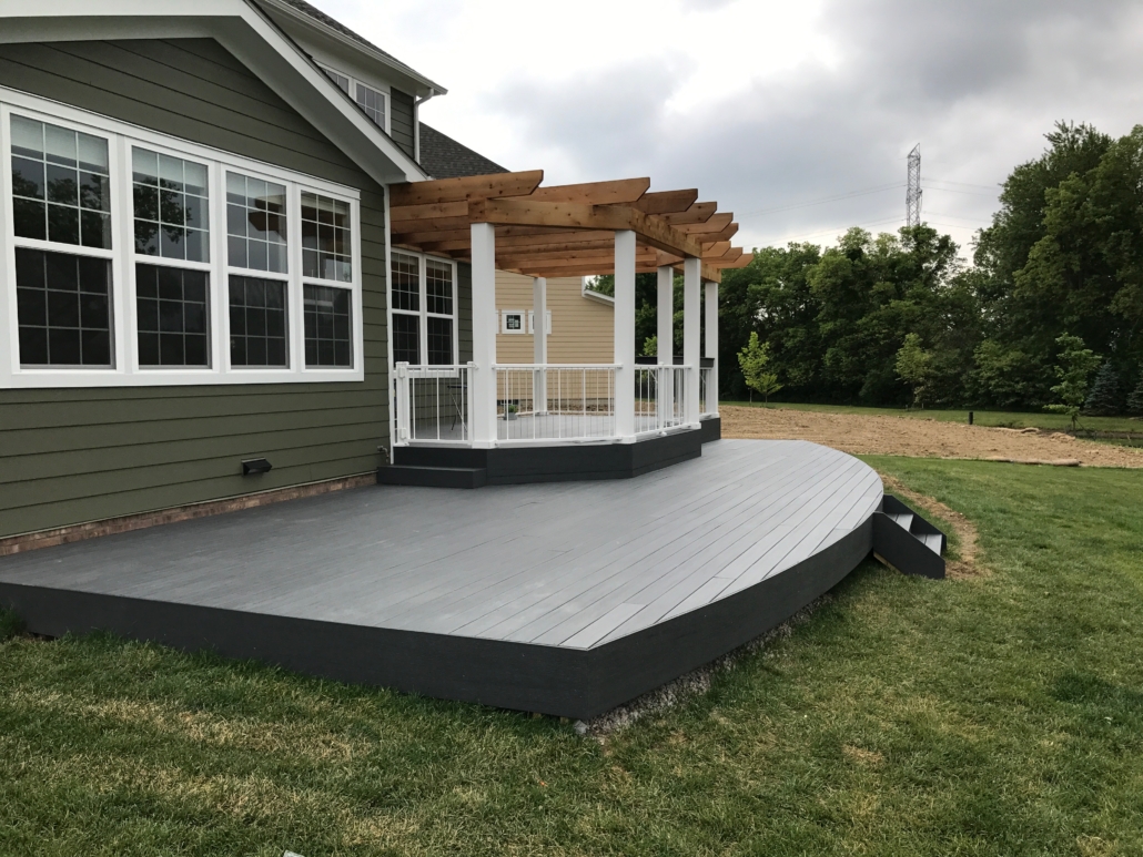 Curved Deck Master custom deck, built by Central Ohio's Custom Deck Builders.